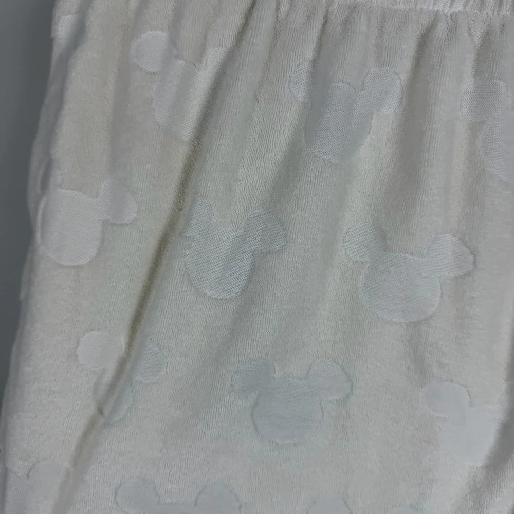 Disney Minnie Terry Cloth Off White Burnout Mickey Mouse Shorts Beach Lounge XL